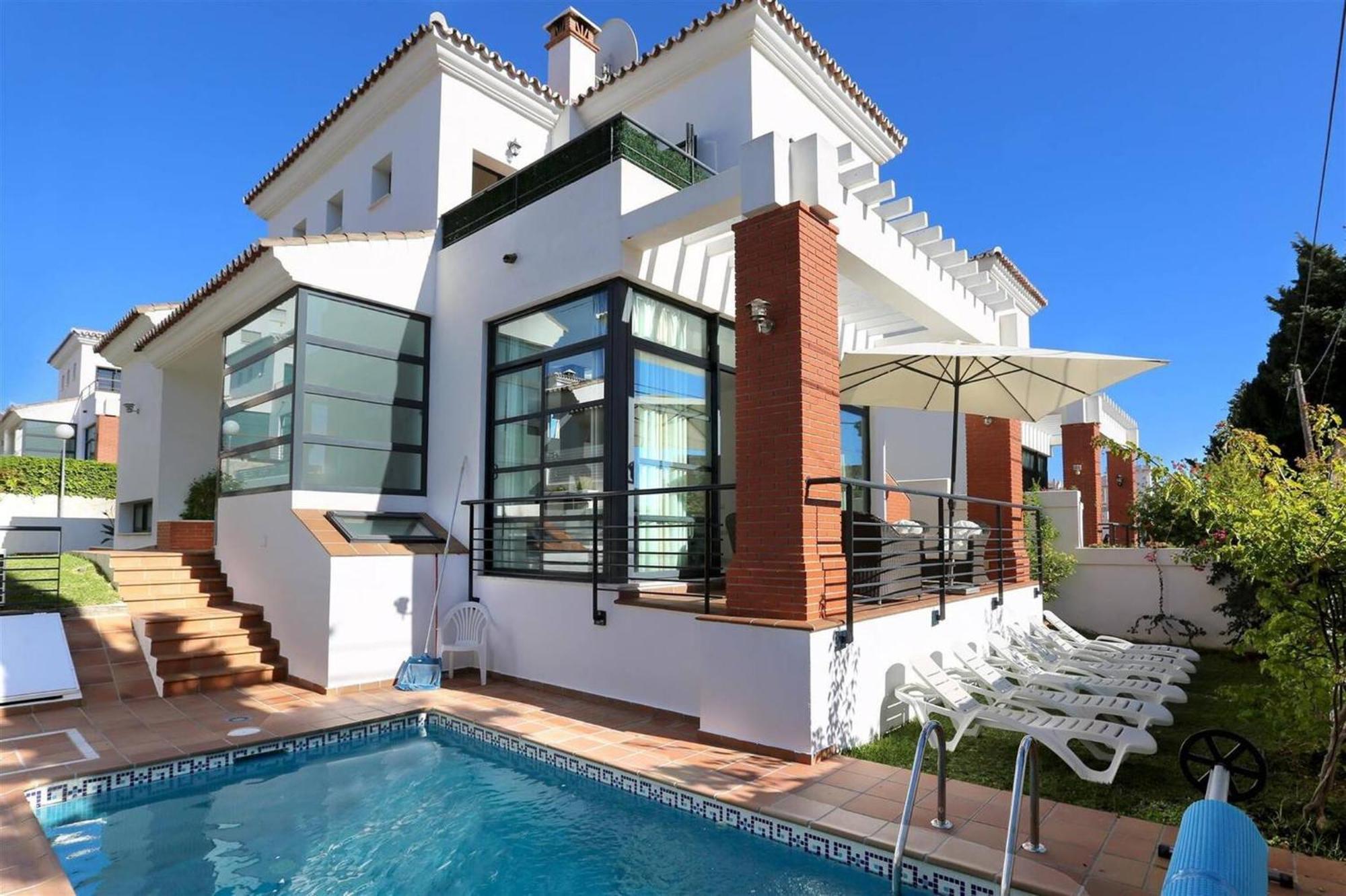 011 Bright And Spacious Villa With Private Pool Benalmádena Buitenkant foto